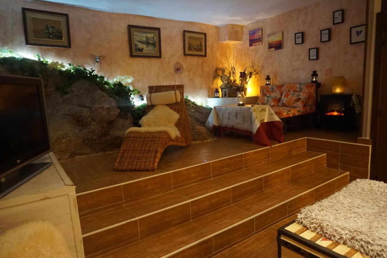 Hotel Lantica roccia Manzanares El Real Esterno foto